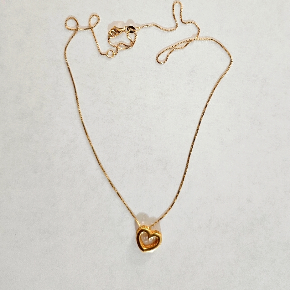 14kt Yellow Gold Heart Necklace